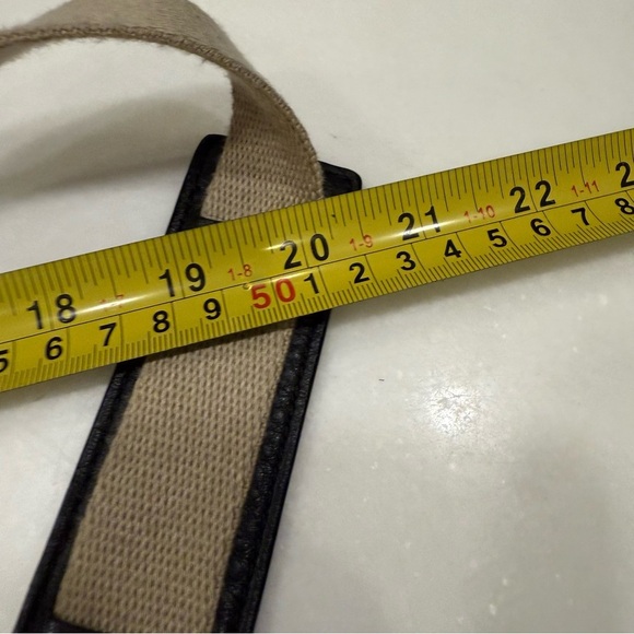 Michael Kors Women’s Black Pebbled Leather Crossbody Bag EUC - Picture 11 of 12